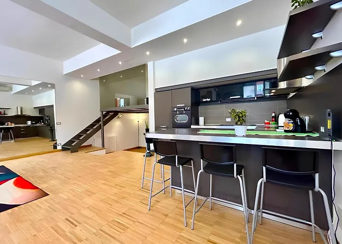 Falck 53 - Rho Fiera S Siro Centro Duomo - 4 Posti Letto - Parcheggio Gratuito *