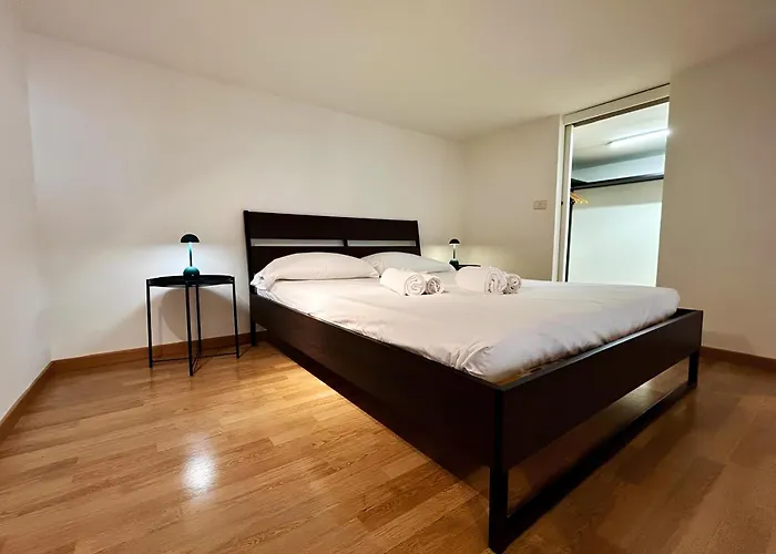 Falck 53 - Rho Fiera S Siro Centro Duomo - 4 Posti Letto - Parcheggio Gratuito *