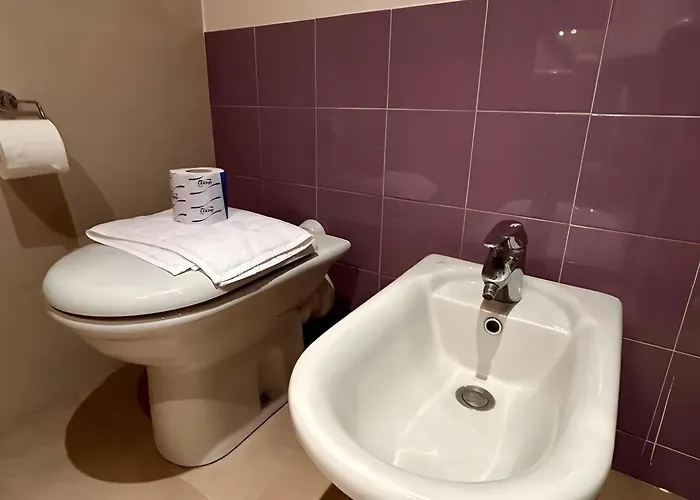 Apartamento Falck 53 - Rho Fiera S Siro Centro Duomo - 4 Posti Letto - Parcheggio Gratuito *